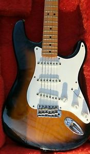 Fender 57 Vintage Reissue Stratocaster 1989 Two Tone Tobacco