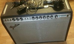 Fender Pro Reverb Combo Guitar Amplifier Excellent Condition W/ Shure PE515 MIC