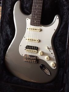 Fender Deluxe 2016 Stratocaster w/ Upgraded Shawbucker Professional Pickups
