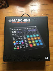 Sealed Native Instruments Maschine Mk2 w/ Maschine 2.0 + Massive + Komplete Sel.