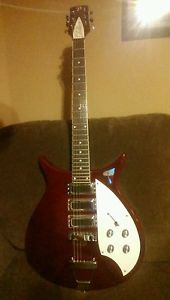 Dillion guitar rick copy Beatles  plays sounds great Grover tuners make an offer