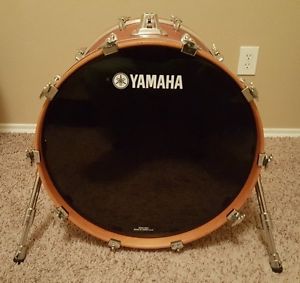 Yamaha 22 x 18 Maple Custom Absolute Vintage Natural Bass Drum