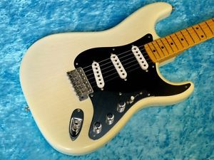 Fender Custom Shop Limited Edition George Fullerton Prototype Stratocaster-White