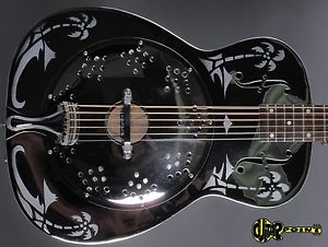 1979 Dobro Model 33H  Round neck Resonator Guitar -Metal Body- Hawaian Motives