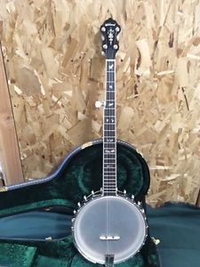 WILDWOOD CUSTOM 5 STRING BANJO