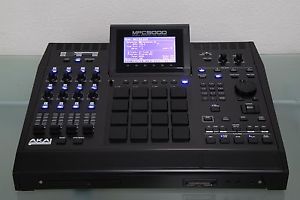 Akai MPC 5000, Murdered &  Maxed out, 16squarez Custom!