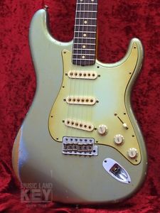 Fender Custom Shop Master Build 61 Stratocaster Relic Electric Free Shipping