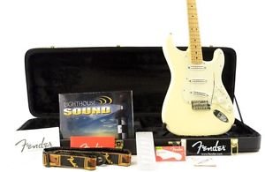 2016 Fender American Special Stratocaster Guitar- Olympic White w/Case- Upgraded