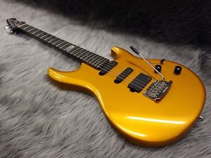 MUSIC MAN LUKE True Gold Electric guitar free shipping