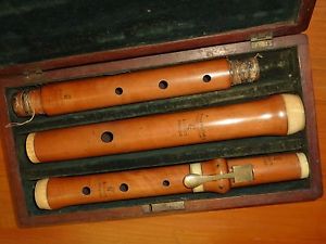 Beautiful Antique BILTON LONDON 9 WESTMINSTER BRIDGE ROAD 1 KEY English Flute