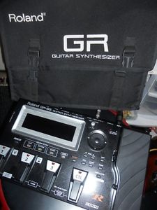 Roland gr-55 Guitar Synth Effects Pedal With GK-3 Pickup and Boss Case - MINT!