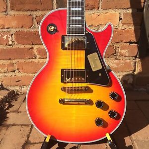 New Gibson Custom Shop Les Paul Custom Heritage Cherry Sunburst, Unplayed