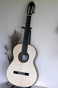 ANTONIO MARIN MONTERO CONCERT CLASSICAL GUITAR 2013