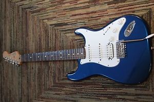 Fender Standard Stratocaster HSS