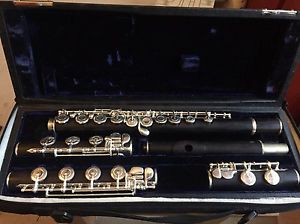 Wooden Flute With C, B and B Flat Foot Joints