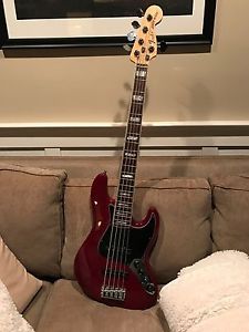 Fender American Deluxe Jazz V El