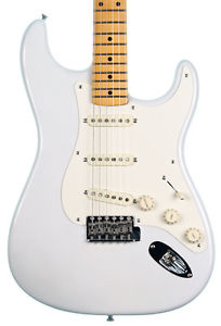 Fender Eric Johnson Stratocaster Guitare, Blanc Blonde (d'occasion)