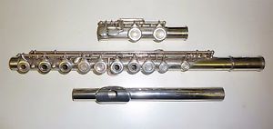 Artley Nogales Ariz. 8-0 solid silver open hole flute
