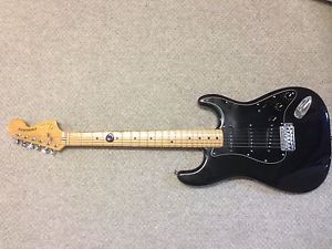 Fender Stratocaster Dan Smith era 1982 with original hard case