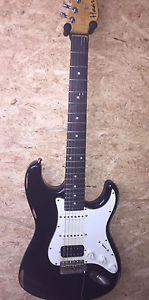 Stratocaster Haar Traditional S Black Heavy Relic