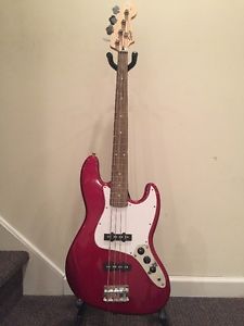 De-Fretted Electric Bass Guitar