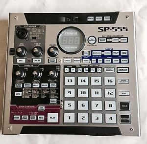 ROLAND SP 555