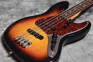 Fender: American Vintage '62 Jazz Bass 3-knobs 3-Color Sunburst USED