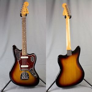 2011 FENDER CLASSIC PLAYER JAGUAR IN SUNBURST