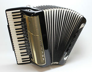 AKKORDEON HOHNER Imperator IV, Cassotto, überholt, tolle Optik u. Gewährleistung