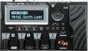 Roland GR55GK GUITAR SYNTHESIZER WITH GK3 PICKUP, FLOOR DEMO MODEL
