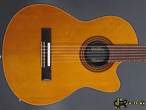 1982 Gibson Chet Atkins CE - Classical Nylon Electric w/ cutaway Rare early CS !