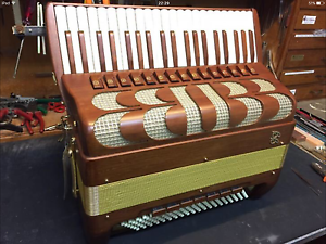 Ballone Burini Compact Gold Plus 414 wood