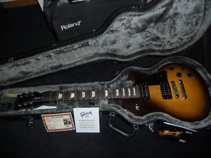 2013 Gibson Les Paul 70's Tribute w/case - MINT!