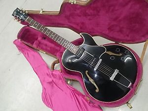 Gibson ES-135 Ebony Black 1995