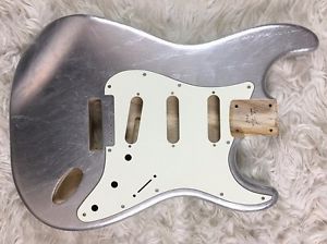 Body guitar Fender Stratocaster style SILVER LEAF glossy swamp ash SSS argento