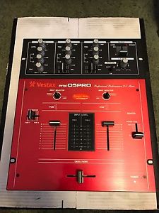 Vestax 05 PRO QBERT Rare Limited Edition Red LTD DJ Scratch Mixer Made In Japan