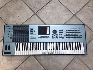 Yamaha MOTIF XS6 Music Production Synthesizer