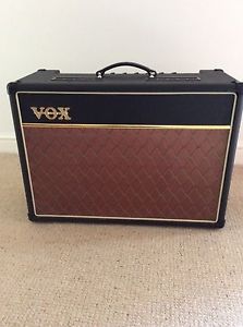 vox guitar amplifier