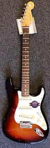 Fender 2012 American Standard Strat (Sunburst)