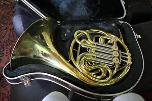 Yamaha YHR-561 Professional French Horn GREAT PLAYER  QuinnTheEskimo