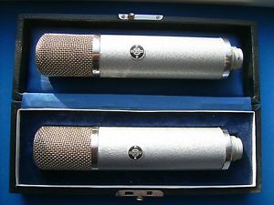 2 Stück Neumann Gefell UM57  Röhren-Mikrofone (fortlaufende Seriennummer) UM 57