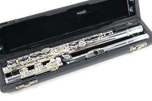 Altus A1107E Flute