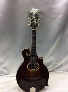 Gibson F4 flat mandolins, 1917, regular condition with soft case
