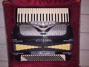 universal accordion