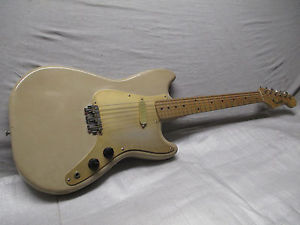 1956 FENDER MUSICMASTER - made in USA