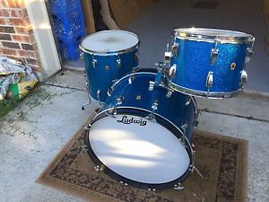 1968 Ludwig Blue Sparkle Super Classic 22-13-16 Drum Set- Excellent Condition