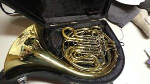 Holton H180 professional double french horn