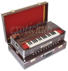 HARMONIUM~11 SCALE CHANGER~TEAK WOOD~3¾ OCTAVES~THREE SET REEDS BASS/MALE/FEMALE