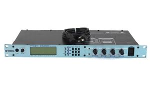 Yamaha FS1R Rackmount FM Formant Synthesizer Synth