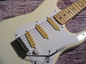 1986 Squier by Fender Japan Stratocaster White Mij Strat E Series